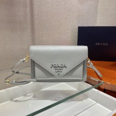 프라다 PRADA 모노크롬 사피아노 레더 미니 숄더 백